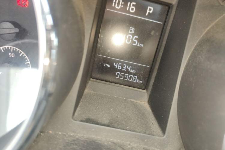 Used Skoda Yeti 2017 TSI280 DSG Advanced Edition Odometer Close Up