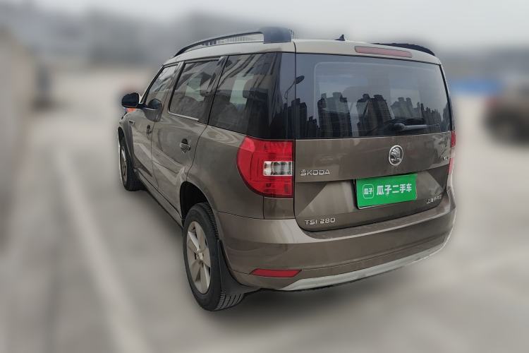 Used Skoda Yeti 2017 TSI280 DSG Advanced Edition Rear Left 45 Deg