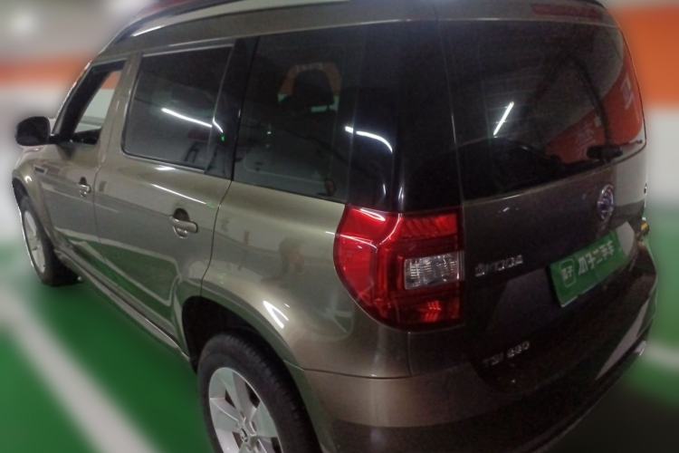 Used Skoda Yeti 2017 TSI280 DSG Advanced Edition Rear Left 45 Deg