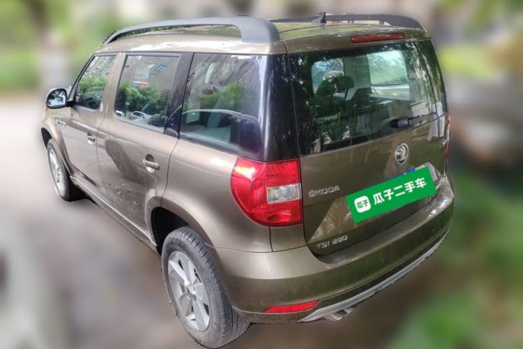 Used Skoda Yeti 2017 TSI280 DSG Advanced Edition Rear Left 45 Deg