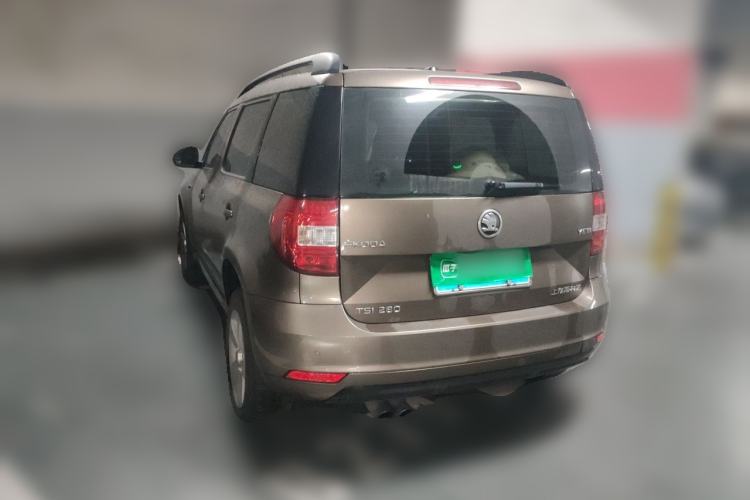 Used Skoda Yeti 2017 TSI280 DSG Car Enjoy Brothers Edition Rear Left 45 Deg
