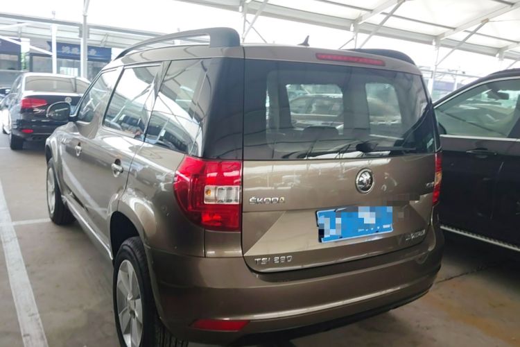 Used Skoda Yeti 2017 TSI280 DSG Car Enjoy Brothers Edition Rear Left 45 Deg