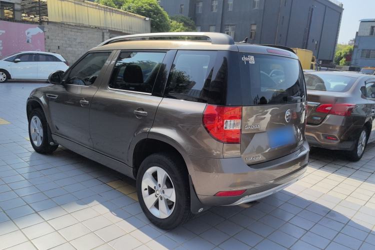 Used Skoda Yeti 2017 TSI280 DSG Advanced Edition Rear Left 45 Deg