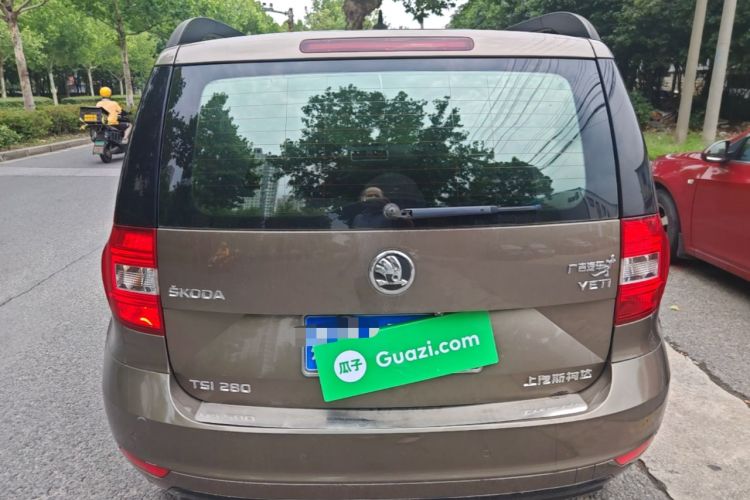 Used Skoda Yeti 2017 TSI280 DSG Car Enjoy Brothers Edition Rear