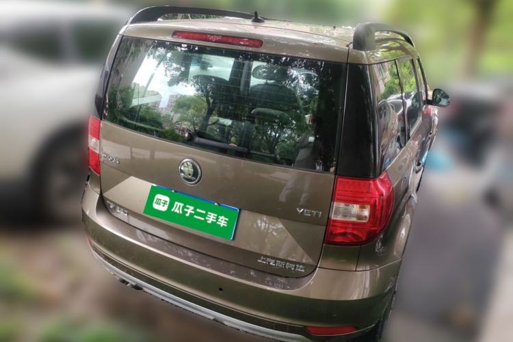 Used Skoda Yeti 2017 TSI280 DSG Advanced Edition Rear Right 45 Deg