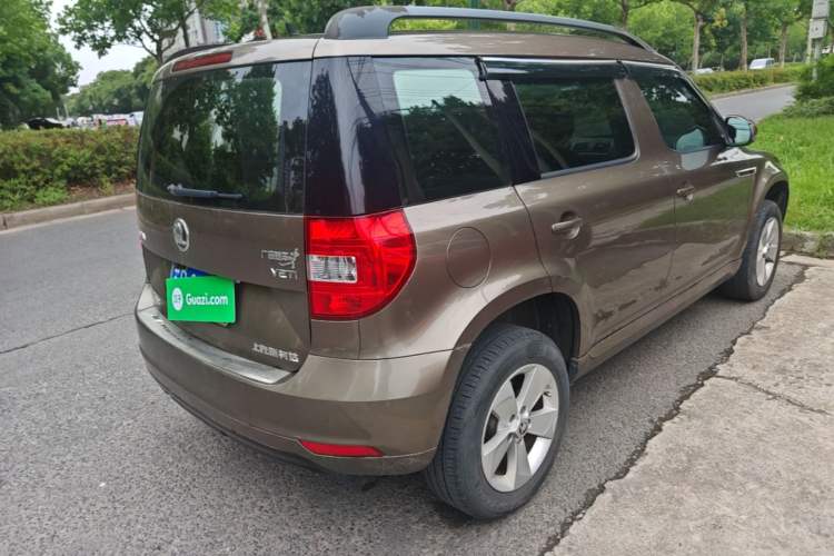 Used Skoda Yeti 2017 TSI280 DSG Car Enjoy Brothers Edition Rear Right 45 Deg