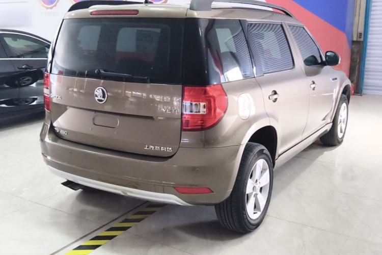 Used Skoda Yeti 2017 TSI280 DSG Advanced Edition Rear Right 45 Deg