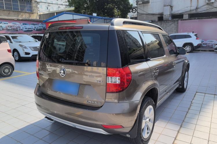 Used Skoda Yeti 2017 TSI280 DSG Advanced Edition Rear Right 45 Deg