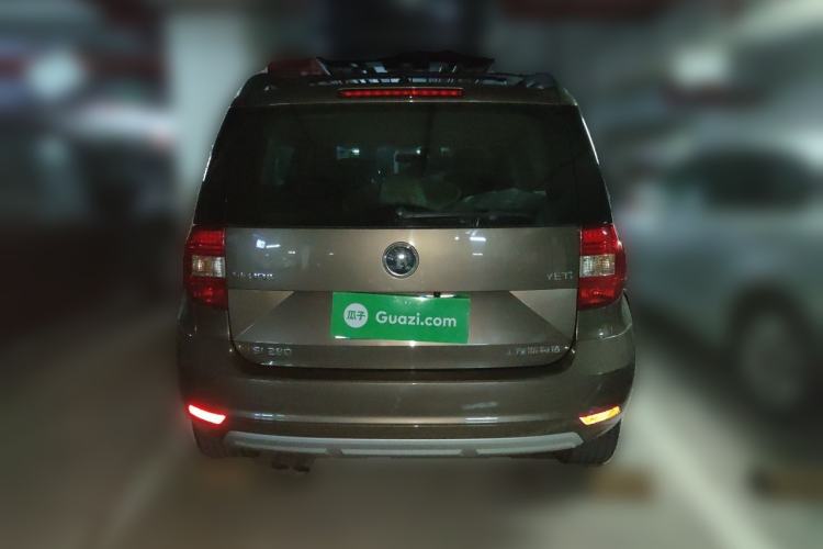 Used Skoda Yeti 2017 TSI280 DSG Car Enjoy Brothers Edition Rear