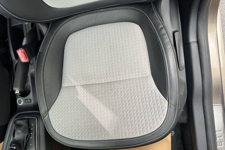 Used Skoda Yeti 2017 TSI280 DSG Advanced Edition Right Front Seat