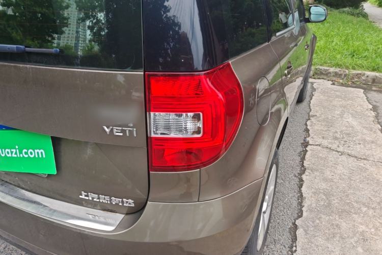 Used Skoda Yeti 2017 TSI280 DSG Car Enjoy Brothers Edition Right Rear Taillight