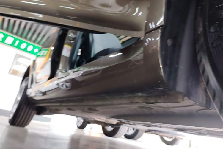 Used Skoda Yeti 2017 TSI280 DSG Advanced Edition Right Side Sill