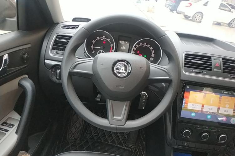 Used Skoda Yeti 2017 TSI280 DSG Advanced Edition Steering Wheel