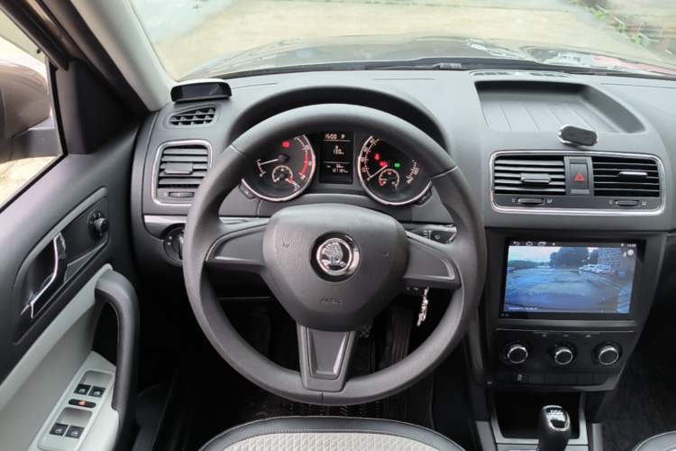 Used Skoda Yeti 2017 TSI280 DSG Advanced Edition Steering Wheel