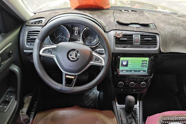 Used Skoda Yeti 2017 TSI280 DSG Innovation Edition Steering Wheel