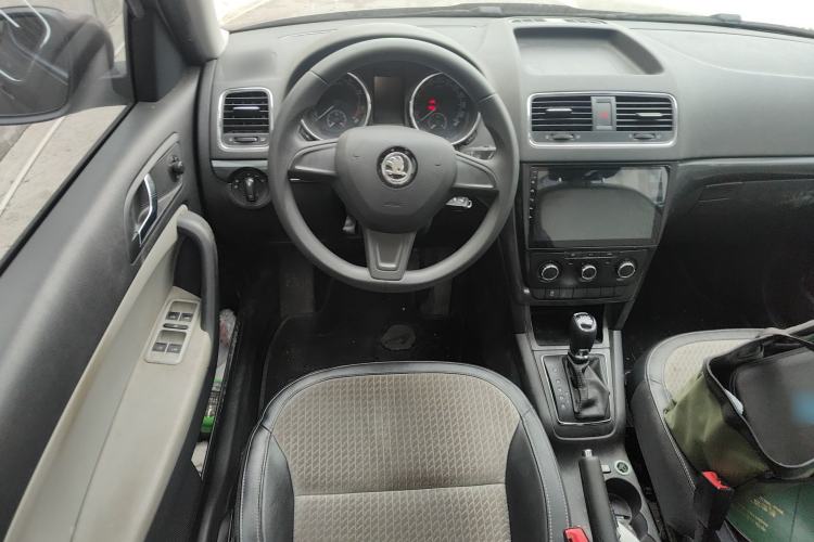Used Skoda Yeti 2017 TSI280 DSG Advanced Edition Steering Wheel