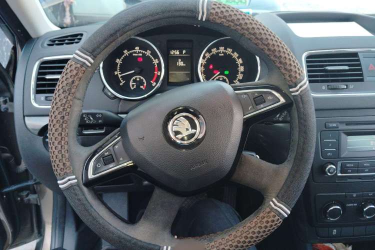 Used Skoda Yeti 2017 TSI280 DSG Advanced Edition Steering Wheel