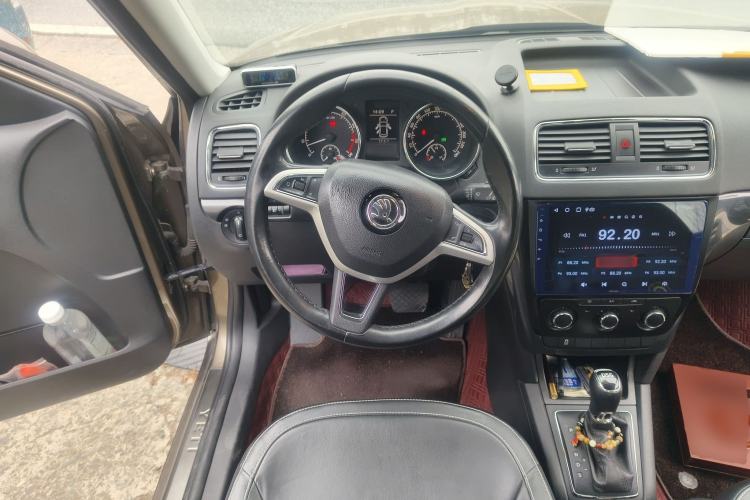 Used Skoda Yeti 2017 TSI280 DSG Car Enjoy Brothers Edition Steering Wheel