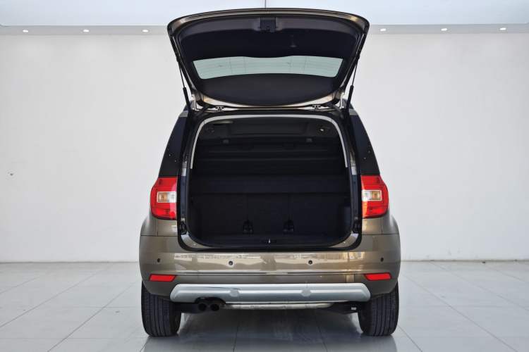Used Skoda Yeti 2017 TSI280 DSG Advanced Edition Trunk