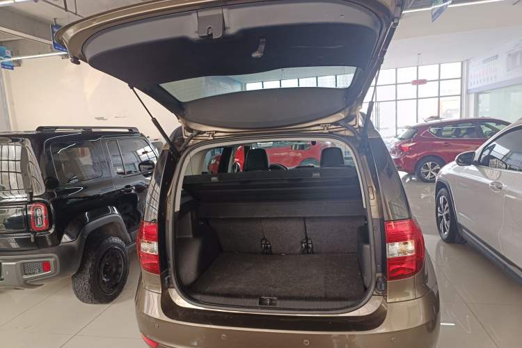 Used Skoda Yeti 2017 TSI280 DSG Advanced Edition Trunk
