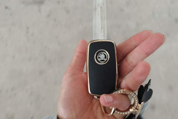 Used Skoda Yeti 2017 TSI280 DSG Car Enjoy Brothers Edition Vehicle Key