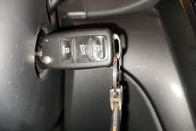 Used Skoda Yeti 2017 TSI280 DSG Car Enjoy Brothers Edition Vehicle Key