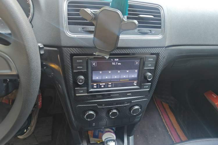 Used Skoda Yeti 2017 TSI280 DSG Advanced Edition Audio And AC Panel