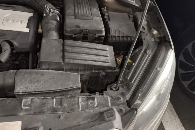 Used Skoda Yeti 2017 TSI300 DSG Luxury Edition Engine Bay Left