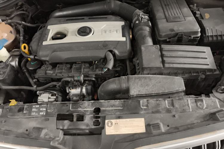 Used Skoda Yeti 2017 TSI300 DSG Luxury Edition Engine Bay
