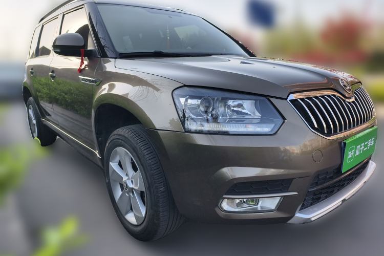 Used Skoda Yeti 2017 TSI280 DSG Advanced Edition Front Right 45 Deg