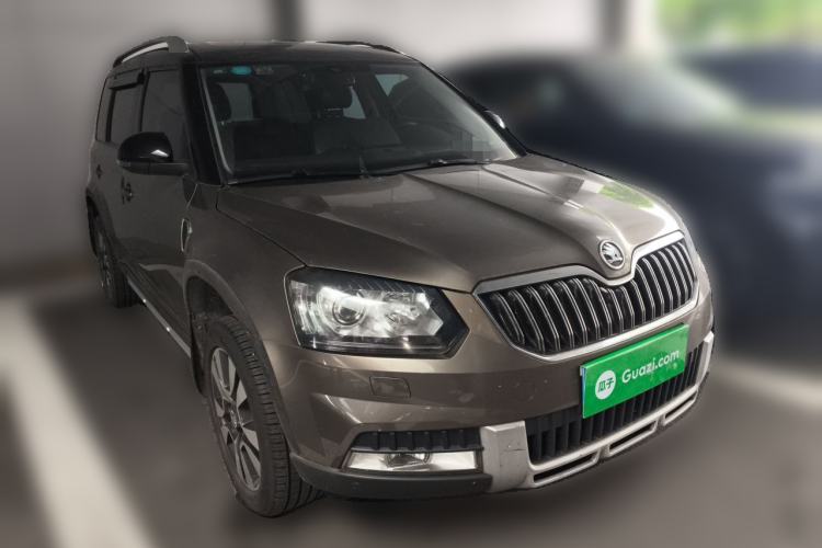 Used Skoda Yeti 2017 TSI300 DSG Luxury Edition Front Right 45 Deg