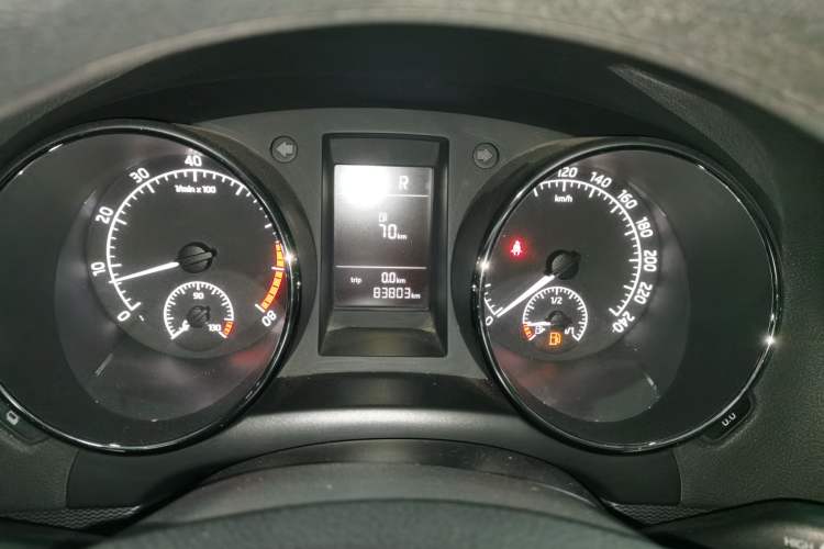 Used Skoda Yeti 2017 TSI280 DSG Advanced Edition Instrument Cluster