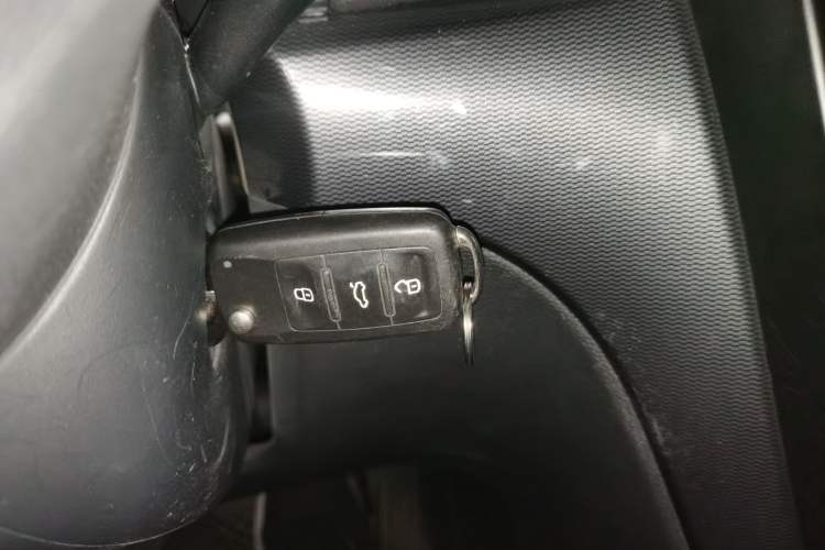 Used Skoda Yeti 2017 TSI280 DSG Advanced Edition Interior 1