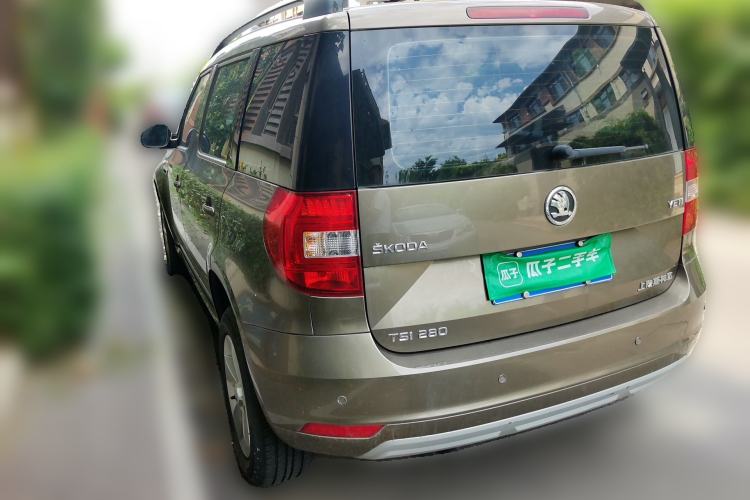 Used Skoda Yeti 2017 TSI280 DSG Advanced Edition Rear Left 45 Deg