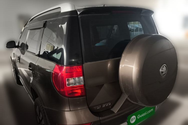 Used Skoda Yeti 2017 TSI300 DSG Luxury Edition Rear Left 45 Deg