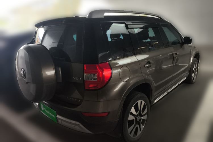 Used Skoda Yeti 2017 TSI300 DSG Luxury Edition Rear Right 45 Deg
