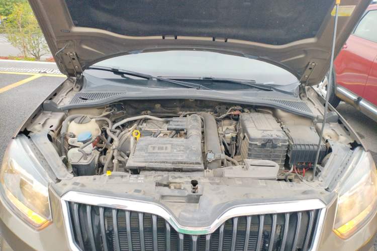 Used Skoda Yeti 2017 TSI280 DSG Advanced Edition Engine Bay