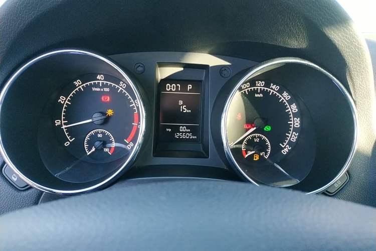 Used Skoda Yeti 2017 TSI280 DSG Advanced Edition Instrument Cluster