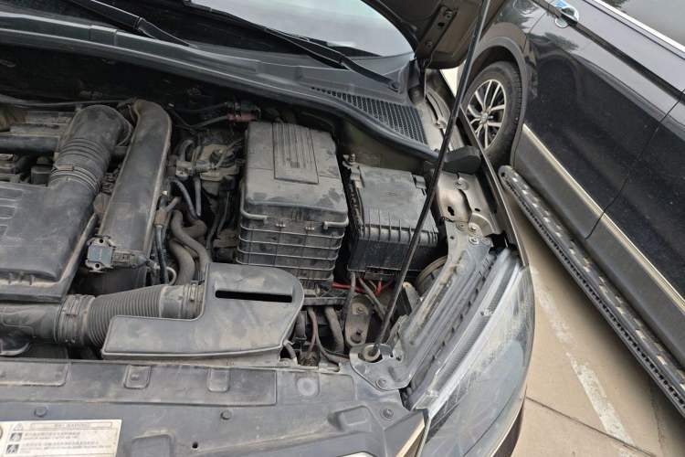 Used Skoda Yeti 2017 TSI280 DSG Advanced Edition Engine Bay Left