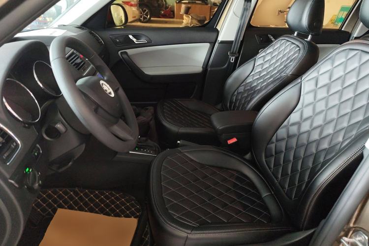 Used Skoda Yeti 2017 TSI280 DSG Advanced Edition Left Front Seat
