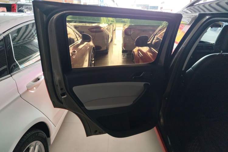 Used Skoda Yeti 2017 TSI280 DSG Advanced Edition Left Rear Door Interior