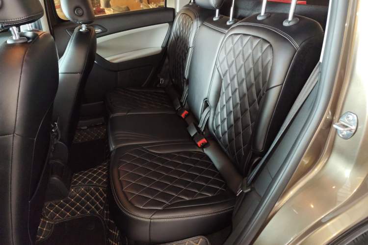Used Skoda Yeti 2017 TSI280 DSG Advanced Edition Left Rear Seat
