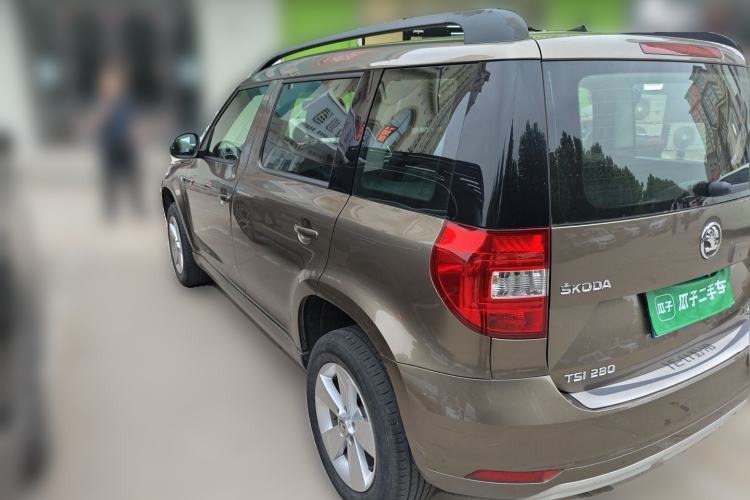 Used Skoda Yeti 2017 TSI280 DSG Advanced Edition Rear Left 45 Deg