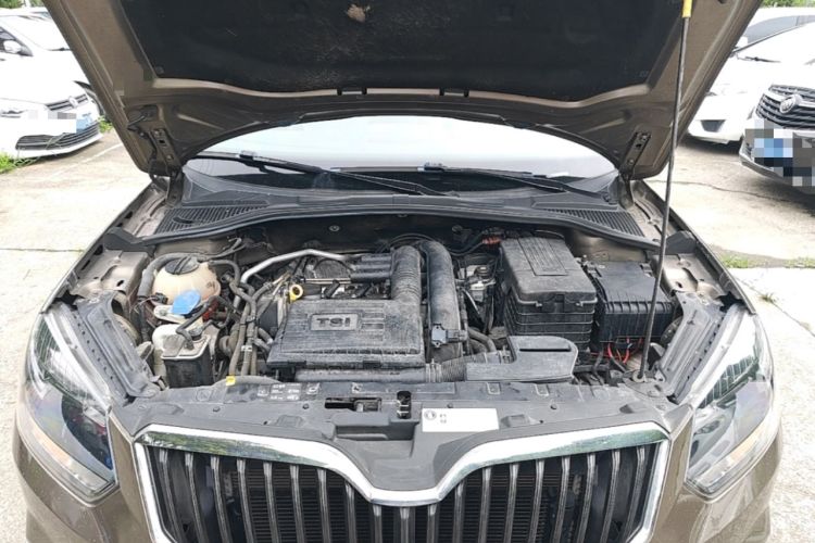 Used Skoda Yeti 2017 TSI280 DSG Advanced Edition Engine Bay