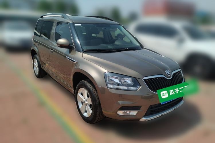 Used Skoda Yeti 2017 TSI280 DSG Advanced Edition Front Right 45 Deg