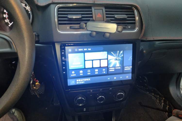 Used Skoda Yeti 2017 TSI280 DSG Advanced Edition Audio And AC Panel