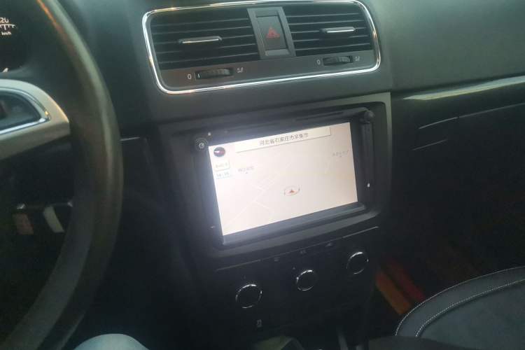 Used Skoda Yeti 2017 TSI280 DSG Car Enjoy Brothers Edition Audio And AC Panel