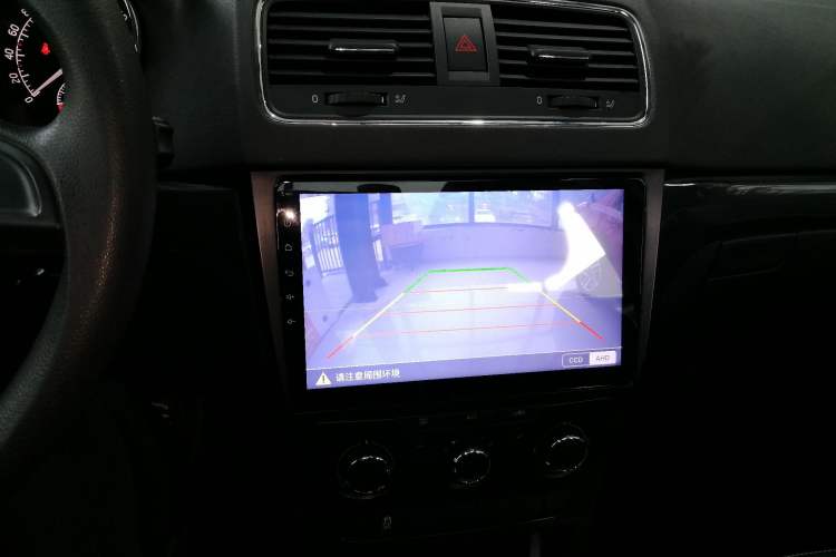 Used Skoda Yeti 2017 TSI280 DSG Advanced Edition Audio And AC Panel