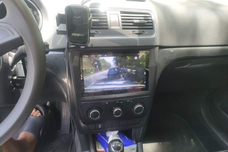 Used Skoda Yeti 2017 TSI280 DSG Advanced Edition Audio And AC Panel