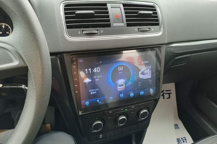 Used Skoda Yeti 2017 TSI280 DSG Advanced Edition Audio And AC Panel